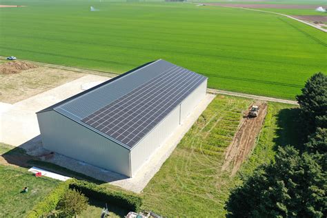 bâtiment solaire gratuit attention|hangar panneau solaire gratuit.